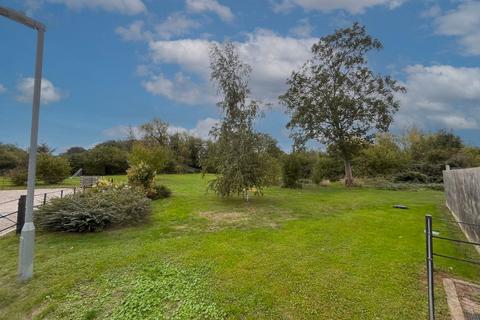 9 Reginald Road, Romford, RM3 0RA