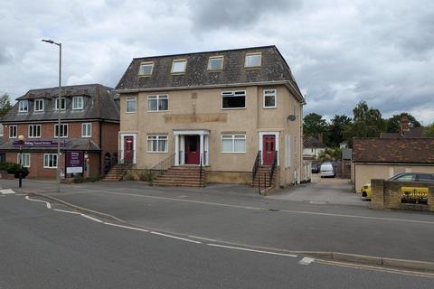Industrial unit to rent, 113-121 Goldsworth Rd Woking GU21 6LR