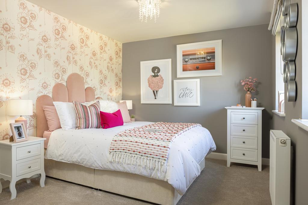 Third bedroom in 4 bed Holden