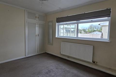 undefined, Bakers Furlong, Hereford
