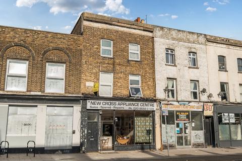3 bedroom terraced house for sale, Lewisham Way, London, SE14