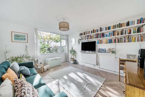 2 bedroom terraced house for sale, Bircham Path, London