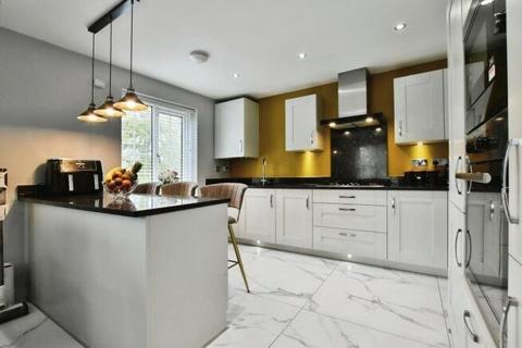4 bedroom detached house for sale, Grimshaw Close, Cheshire SK9