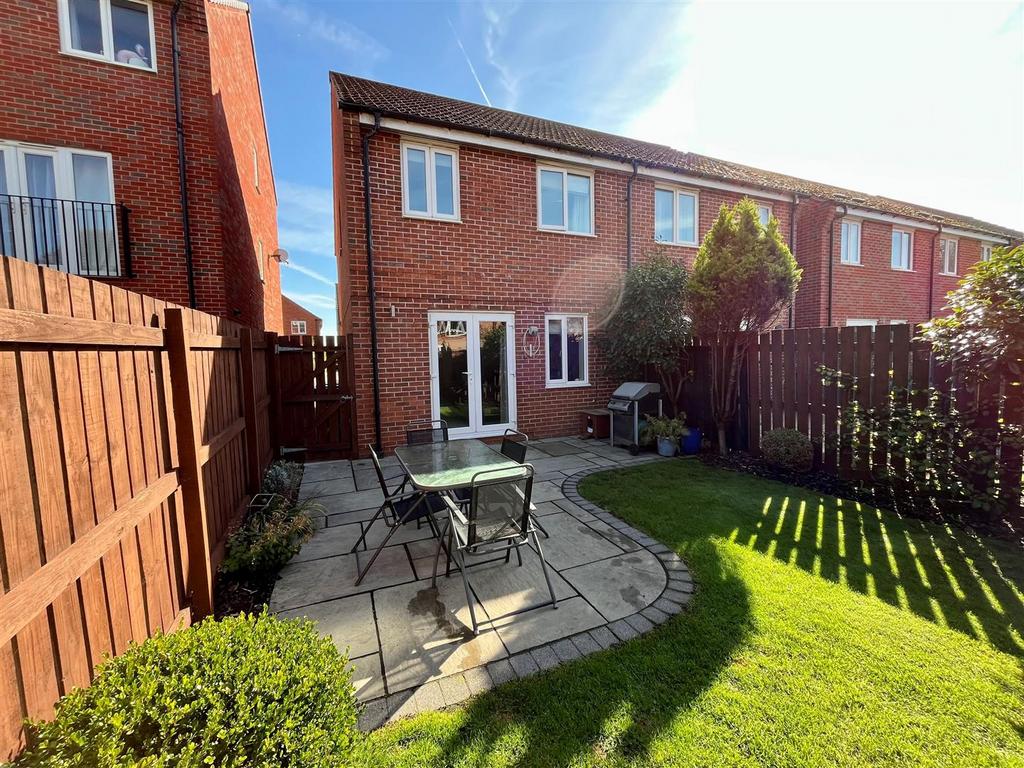 Rear Garden - image four.jpg