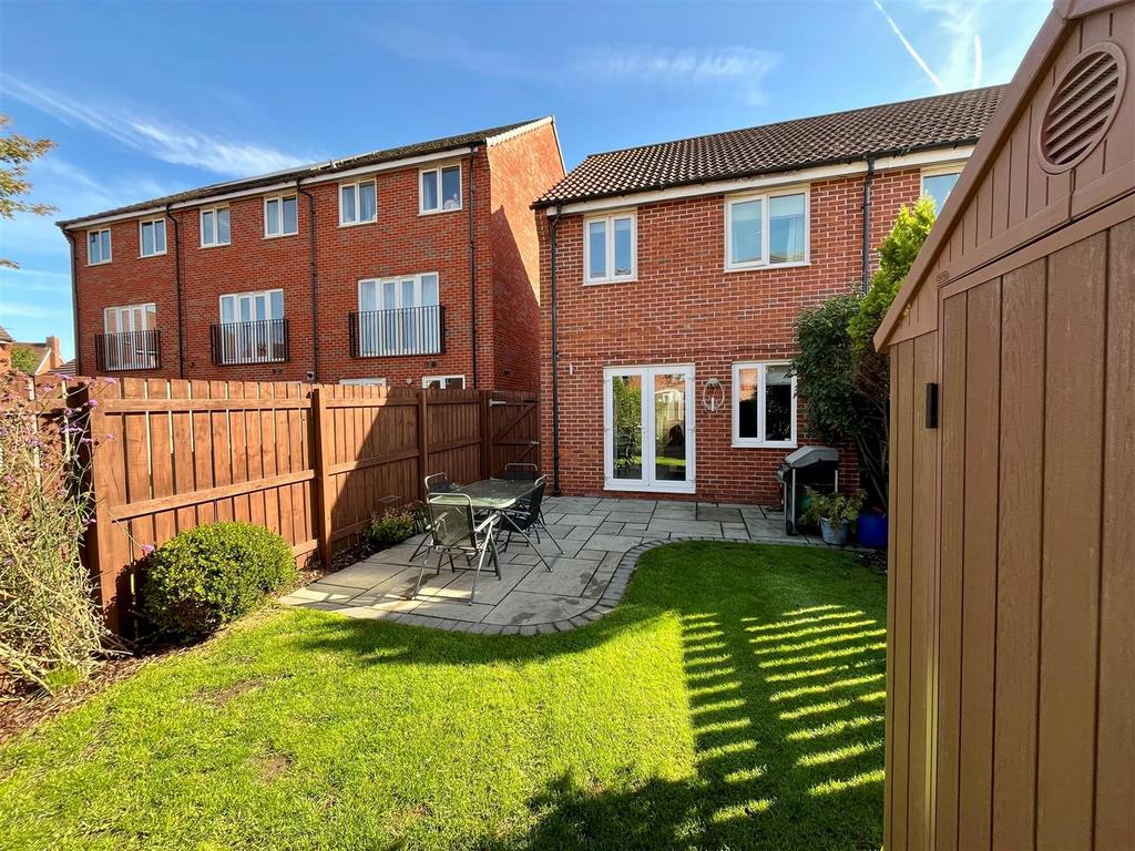 Rear Garden - image three.jpg