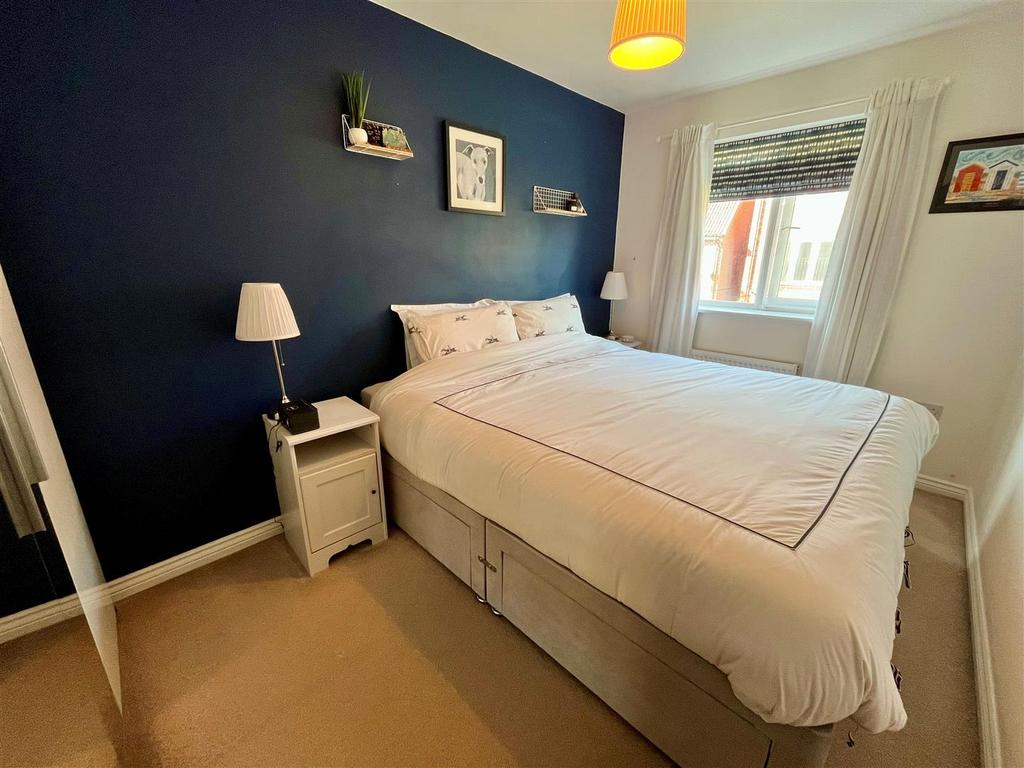 Bedroom One.jpg