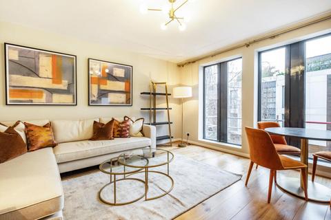 2 bedroom apartment to rent, Fulham Road, London, SW3
