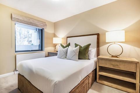 2 bedroom apartment to rent, Fulham Road, London, SW3