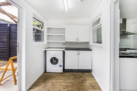undefined, Berwick Road, London E16