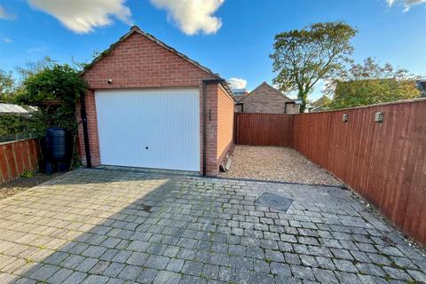 undefined, Grange Park, Brough