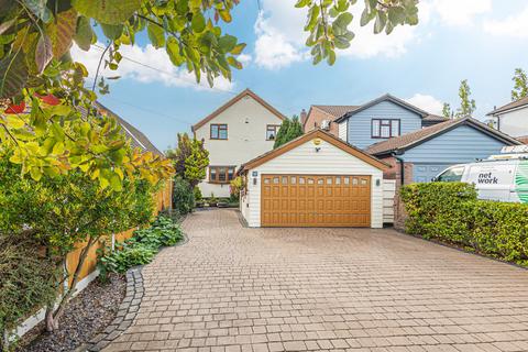 5 bedroom detached house for sale, High Road, Benfleet, SS7