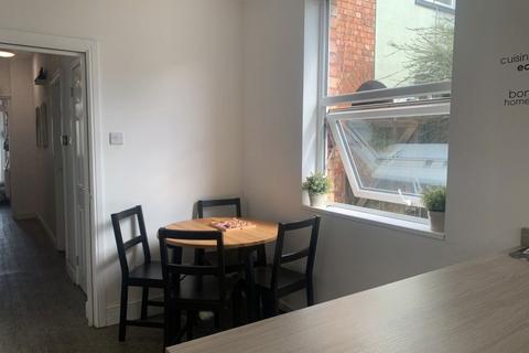 undefined, Room 2, Wellingborough Road, NN10 9TE