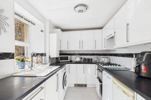 3 bedroom detached house for sale, Hawthorns Road, Drybrook GL17