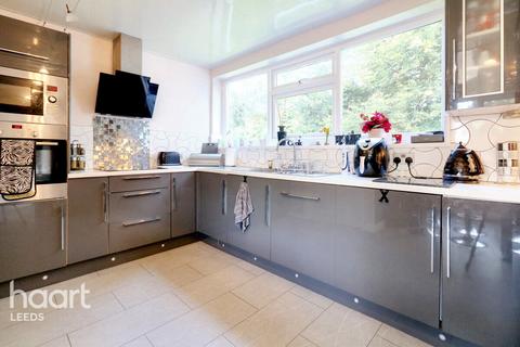 undefined, Newton Court, Leeds