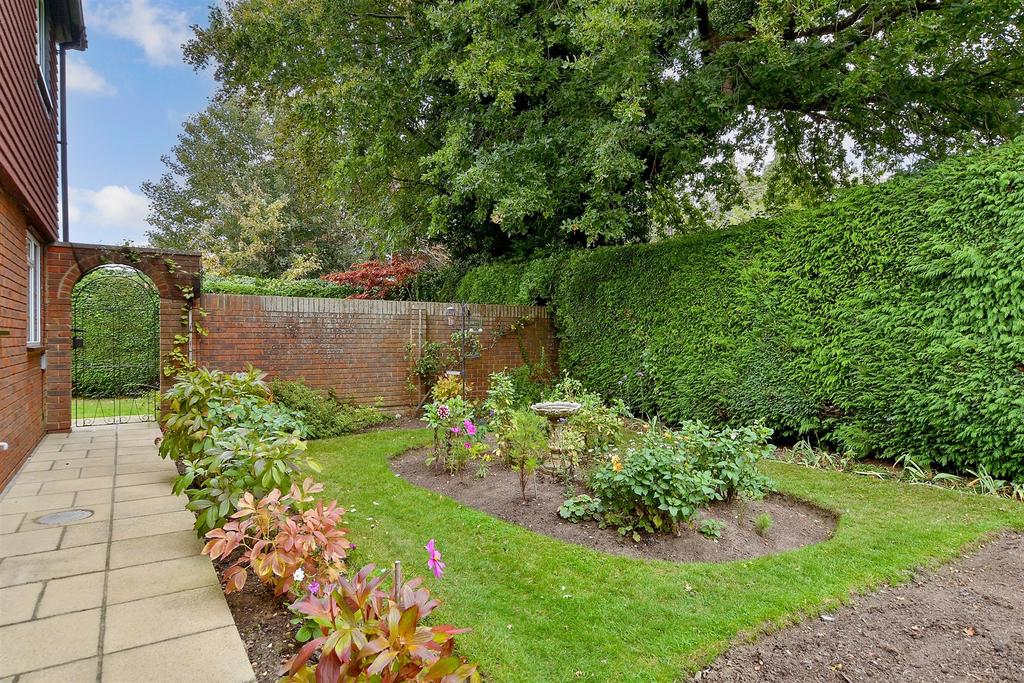 Side Garden