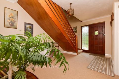4 bedroom detached house for sale, Copthill Lane, Kingswood KT20