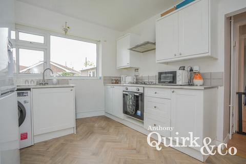 3 bedroom semi-detached bungalow for sale, Woodhurst Road, Canvey Island, SS8