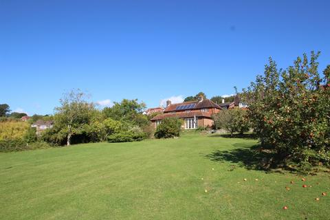 Longmeadow Vale Road, Mayfield, TN20 6BB