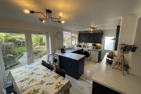 undefined, Barnston Road, Thingwall, Wirral