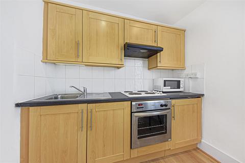 Studio to rent, St Petersburgh Pl, London W2