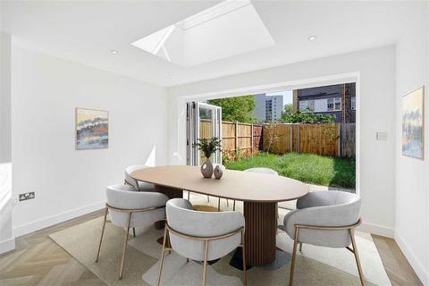 undefined, Carston Close, London SE12