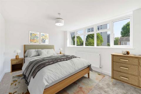 undefined, Carston Close, London SE12