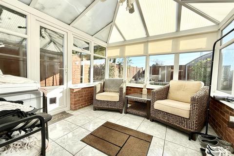 2 bedroom semi-detached house for sale, Falklands Close, Swindon, Dudley
