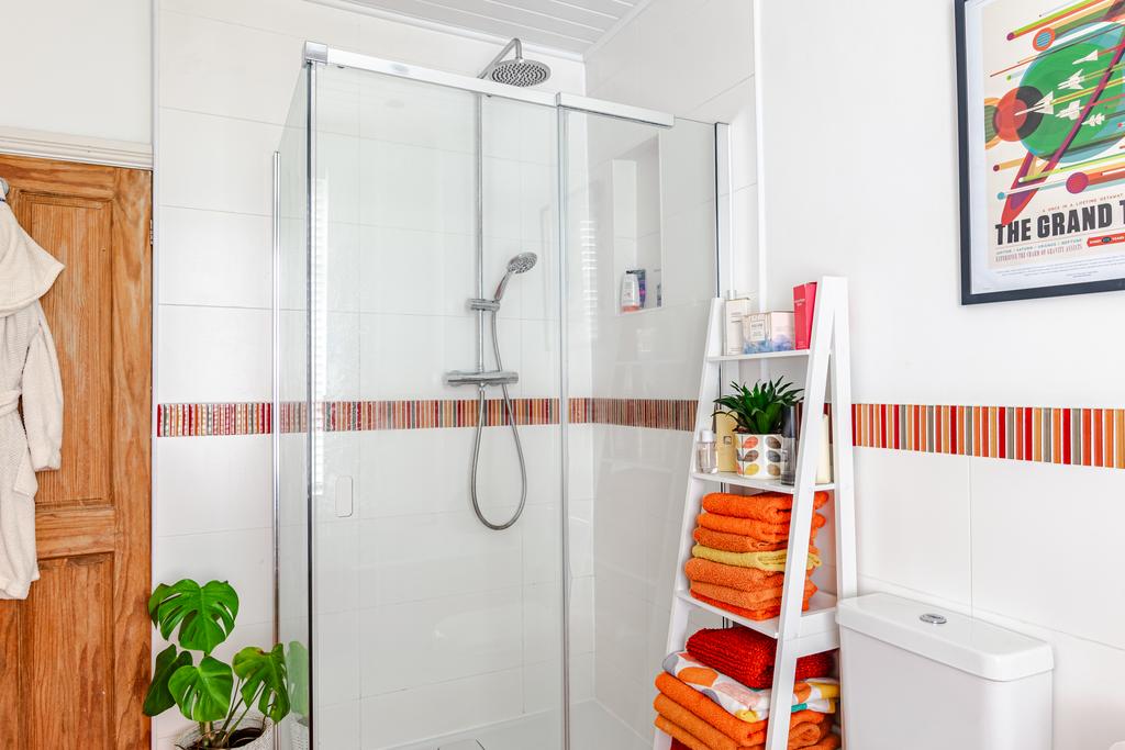 Bathroom2