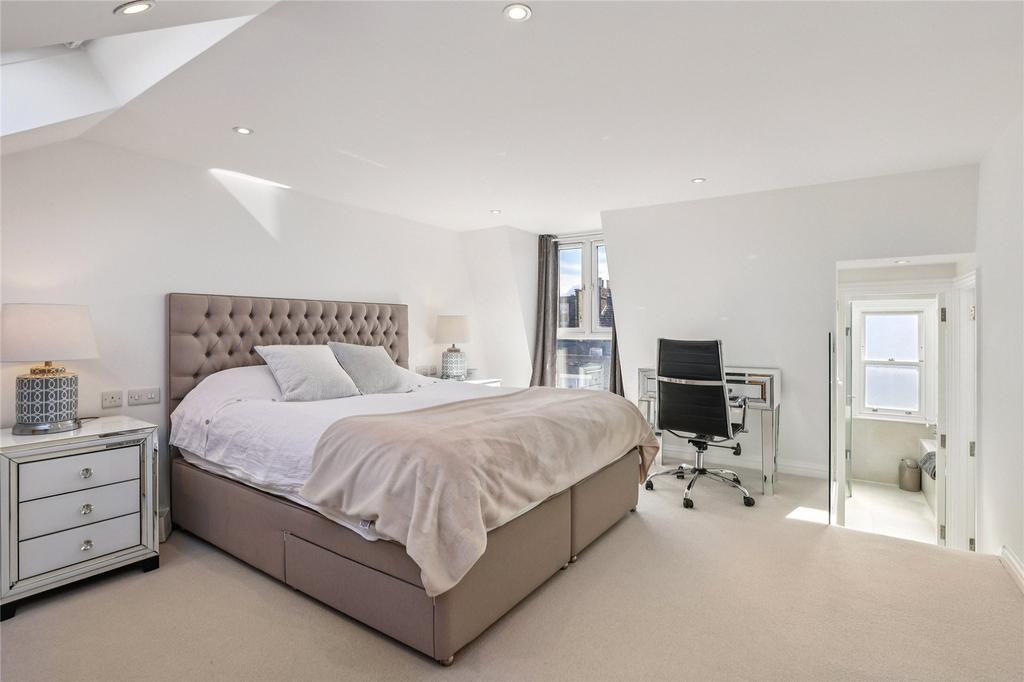 Principal Bedroom