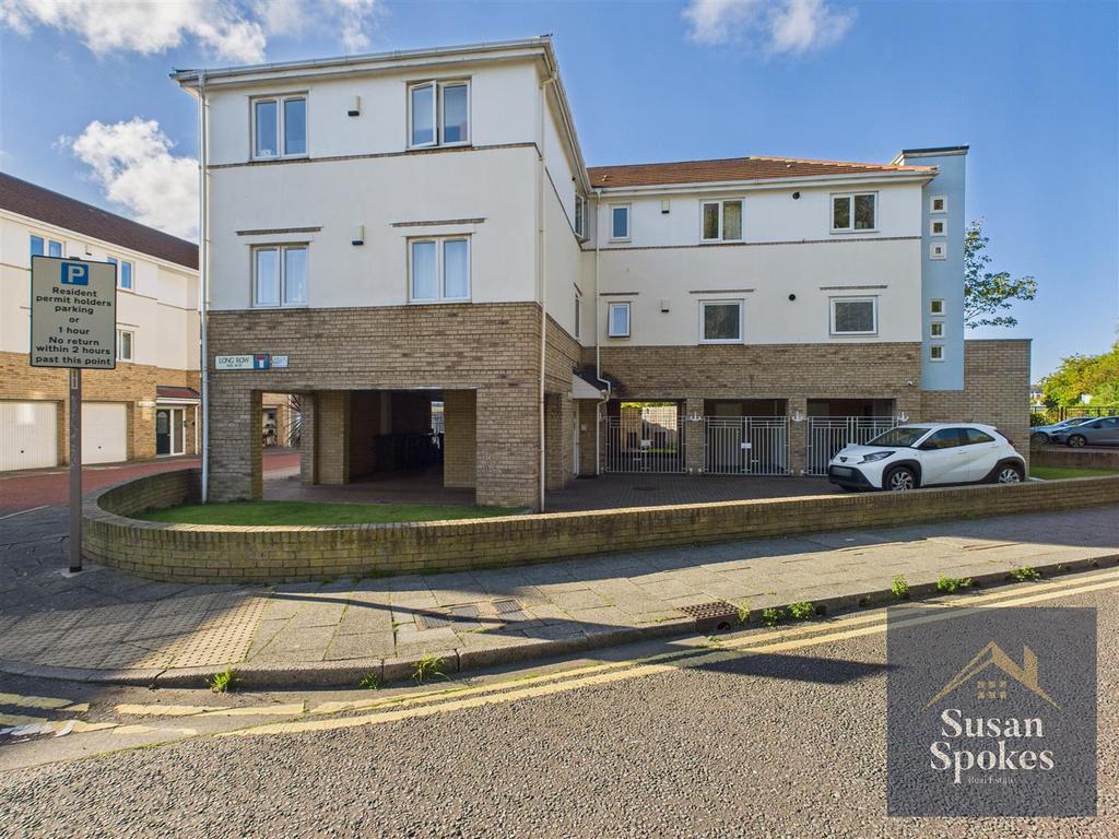 CAM01858 G0-PR0179-STILL026.jpg