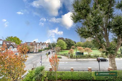 2 bedroom flat for sale, Grasgarth Close Acton London