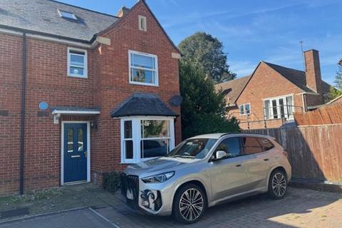 undefined, Newbury,  Berkshire,  RG14