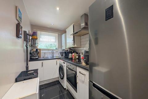 undefined, Kilross Road, Feltham, TW14