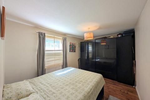 undefined, Kilross Road, Feltham, TW14