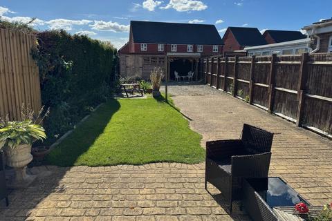 2 bedroom semi-detached house for sale, Arlesey Road, Stotfold, Hitchin, SG5