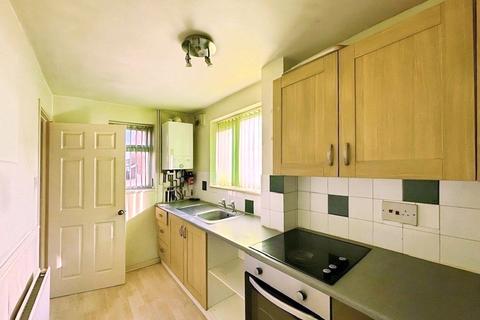 2 bedroom terraced house for sale, Gateford Gardens, Worksop, Nottinghamshire, S81