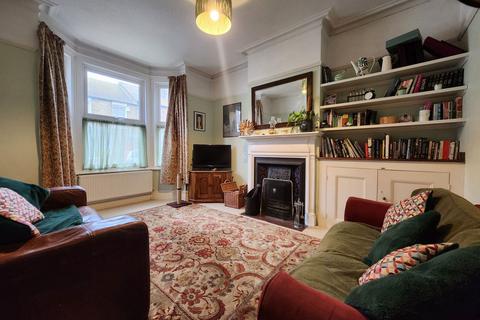 4 bedroom semi-detached house for sale, Upton Road, Broadstairs CT10