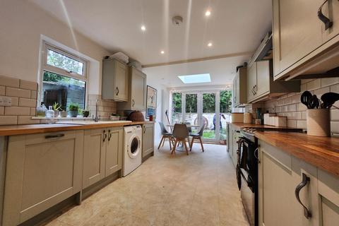 4 bedroom semi-detached house for sale, Upton Road, Broadstairs CT10