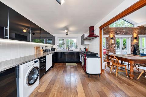 4 bedroom detached house for sale, Eastfield Road, Royston SG8