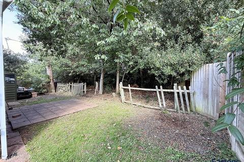 undefined, Surrey Hills Residential Park, Tadworth KT20