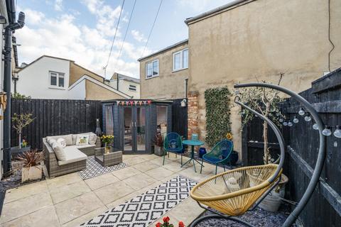 2 bedroom detached house for sale, Casino Place, Cheltenham, Gloucestershire