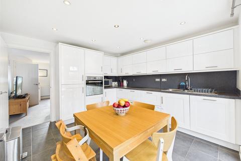 undefined, Prince Regent Avenue, Cheltenham, Gloucestershire, GL50