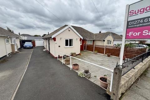 2 bedroom semi-detached bungalow for sale, Kings Drive, Wrose, Bradford