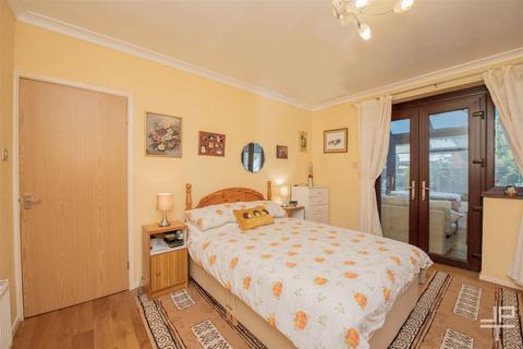 4 bedroom semi-detached bungalow for sale, Harbourne Avenue, Manchester M28