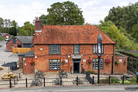 Pub for sale, 660 Loddon Bridge Rd Reading RG6 7EN