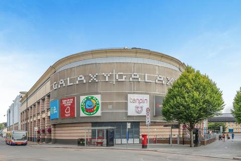 Retail property (high street) to rent, Bridge St Luton LU1 2NB