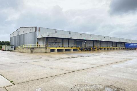 Warehouse to rent, Bourne Enterprise Park, Tunnel Bank Bourne PE10 0DJ