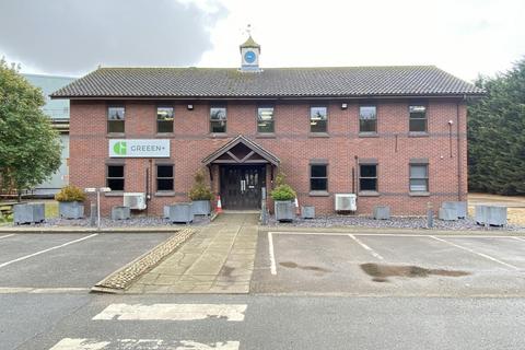 Warehouse to rent, Bourne Enterprise Park, Tunnel Bank Bourne PE10 0DJ