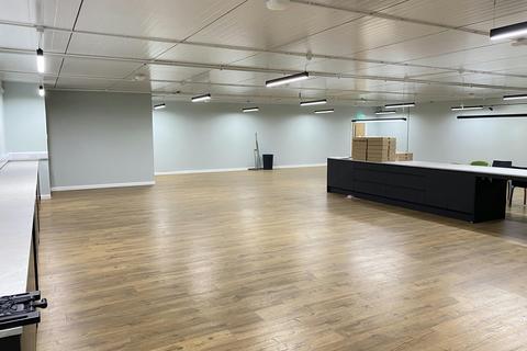Warehouse to rent, Bourne Enterprise Park, Tunnel Bank Bourne PE10 0DJ
