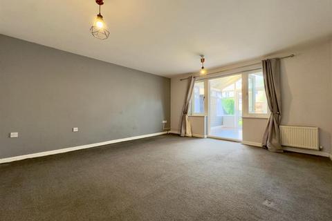 undefined, Kariba Close, Chesterfield S41